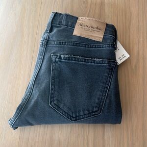 Abercrombie kids jeans washed gray size 9/10